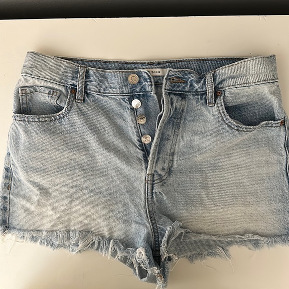 Pacsun Denim Shorts - Picture 1 of 3